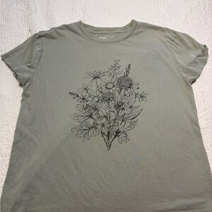 Short-Sleeve Crewneck Tee with Black Floral Sketch - Olive Sage